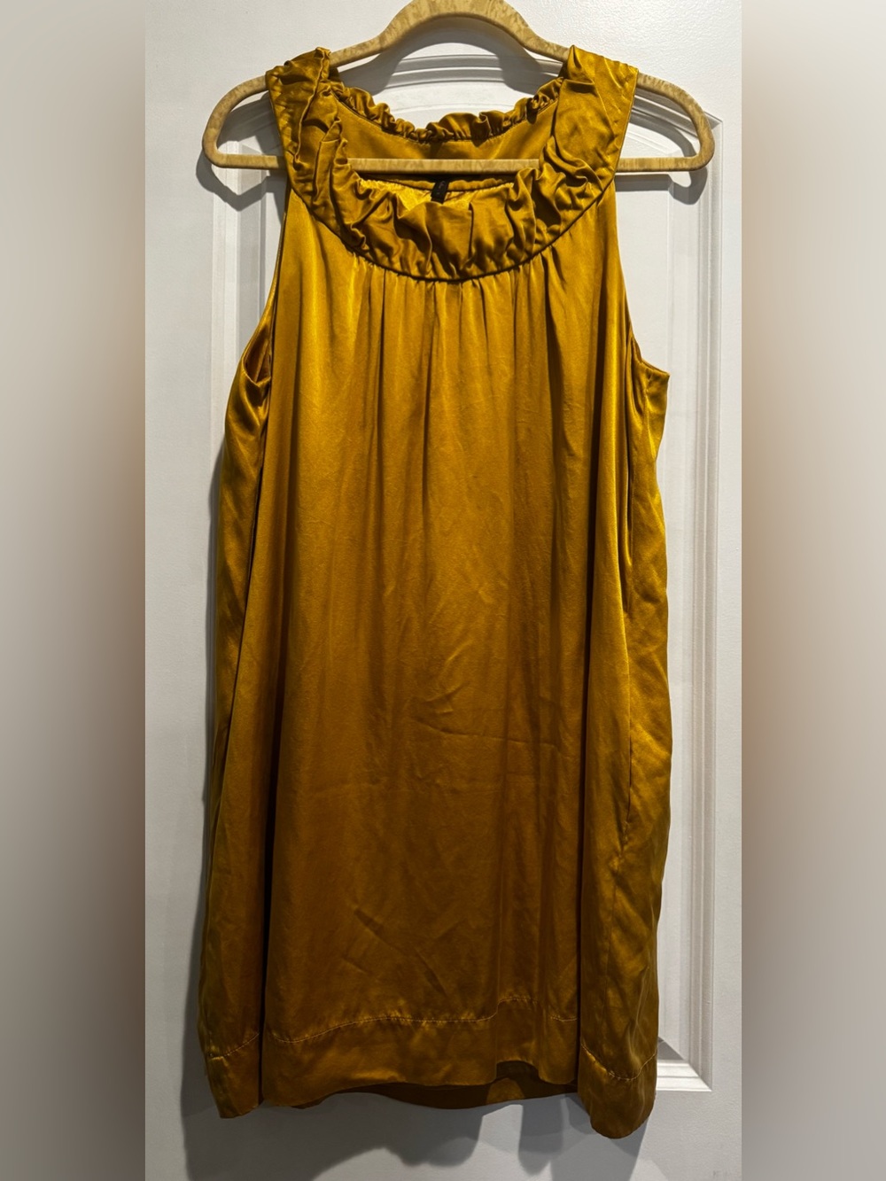 BCBG Max Azria Silk Ruffle Neck Shift Dress Mustard Gold Size 12